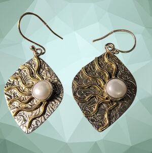 Natural White Pearl Earrings In Sterling Silver With Gold Wash Brand New